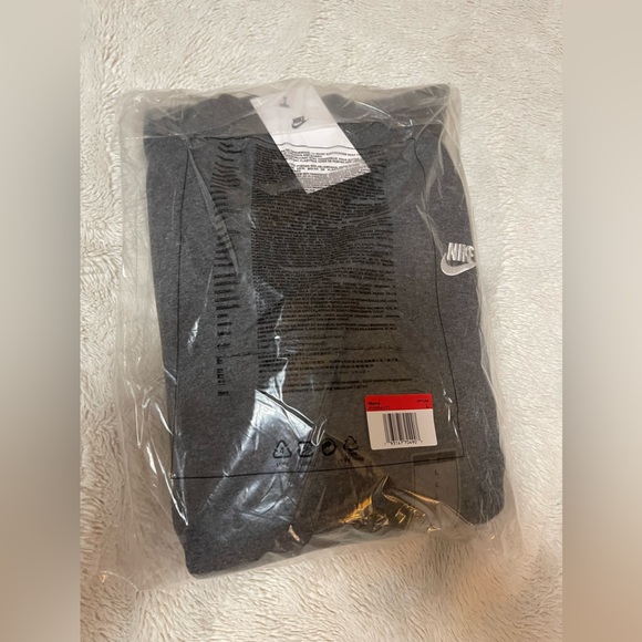 Nike Sportswear Club Fleece - Picture 4 of 4